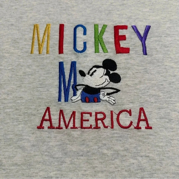 Y2K Disney• Men’s Mickey Mouse America gray t shirt 
Size large - Picture 4 of 10